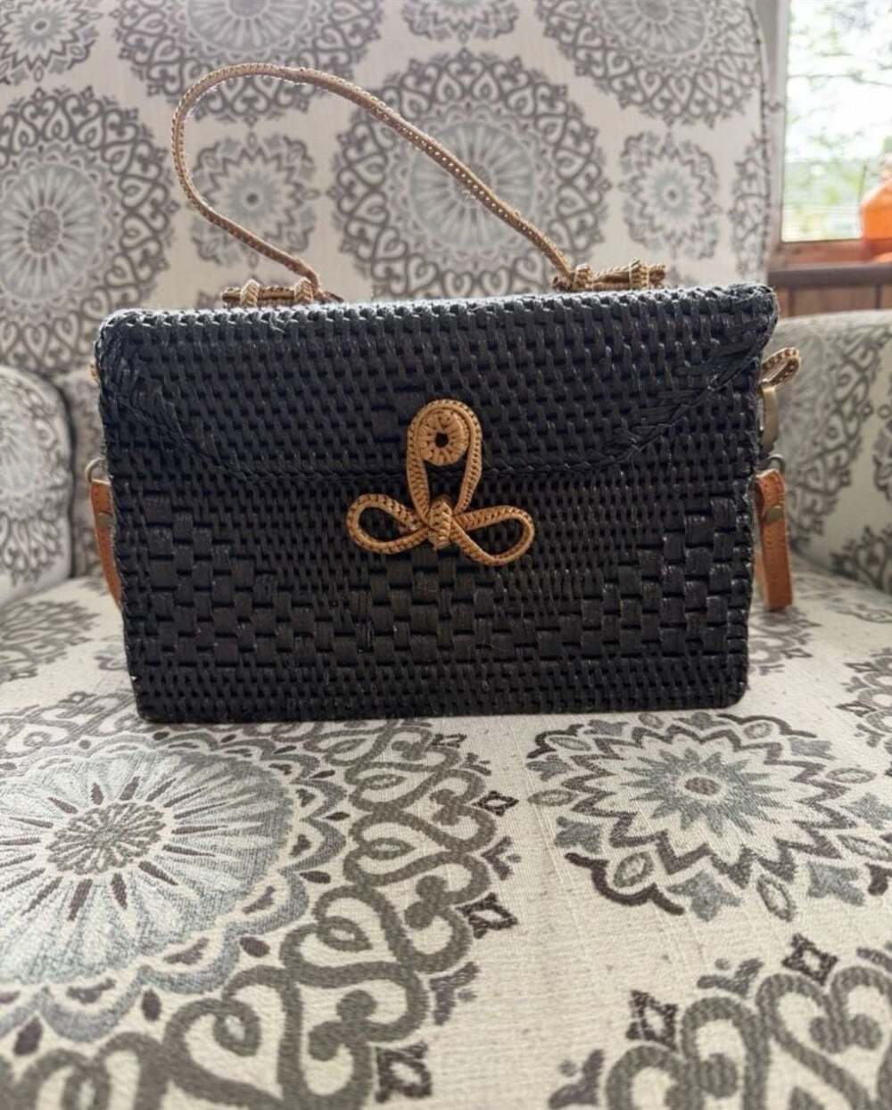 POPPY + SAGE Rattan Crossbody with Top Handle Black - Picture 4 of 8